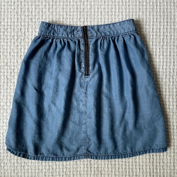 Madewell Chambray Mini with Rear Zipper Detail - Picture 6 of 10